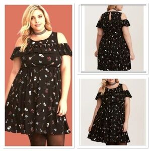 Torrid Skull Floral Snake Chills Cold Shoulder Mini Dress
